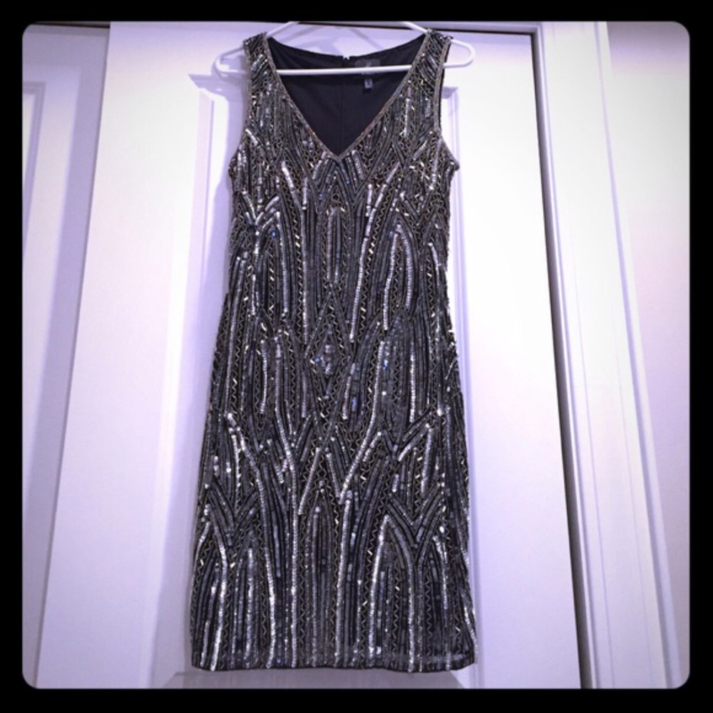 Stunning Adrianna Papell dress